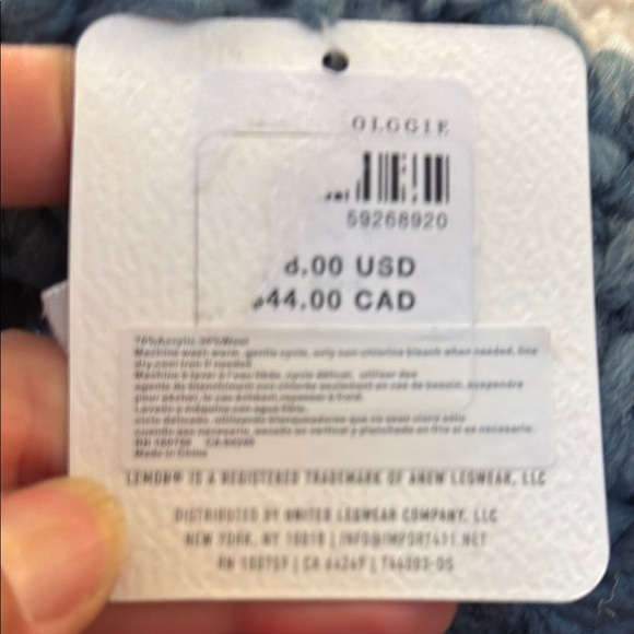 Anthropologie Cozy Women’s Slippers with Yellow Pom Poms - Picture 8 of 8